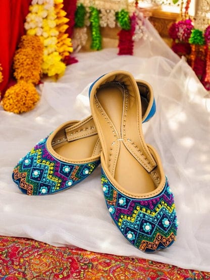Handcrafted Leather Khussa for Women – Premium Quality & Comfort