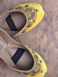 Zuruf Handmade Leather Khussa – Pakistani Cultural Footwear