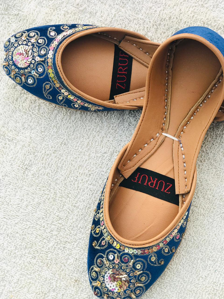 Premium Handmade Leather Khussa for Women – Traditional & Elegant